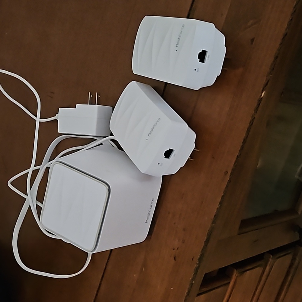 MeshForce Whole Home Mesh WiFi System